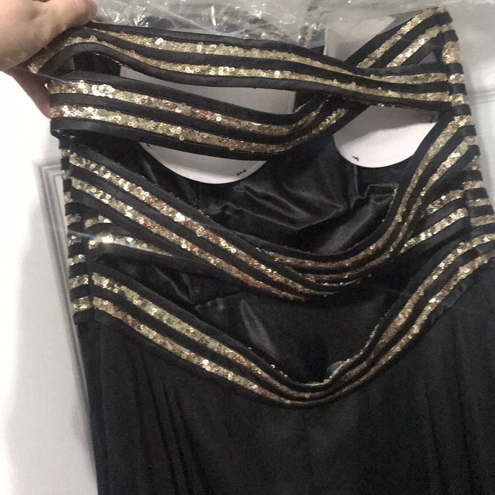 Prom Dress - Picture 3 of 3